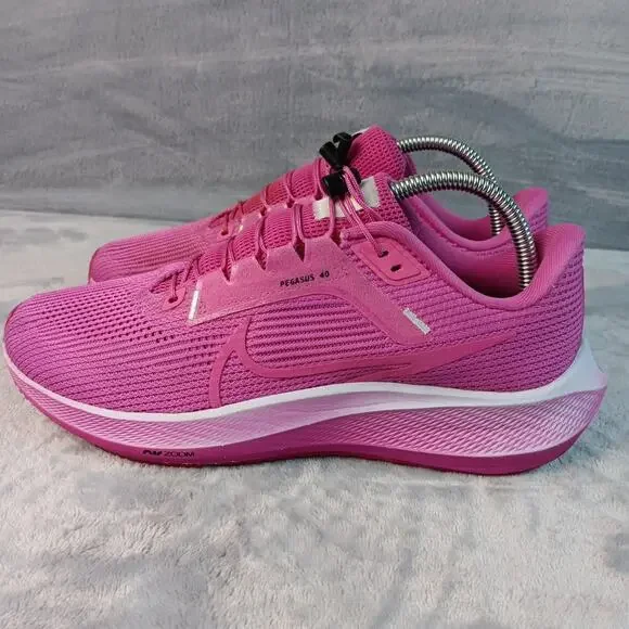 Nike Air Zoom Pegasus 40 Women’s 9 Pink White Running Shoes - Picture 1 of 12
